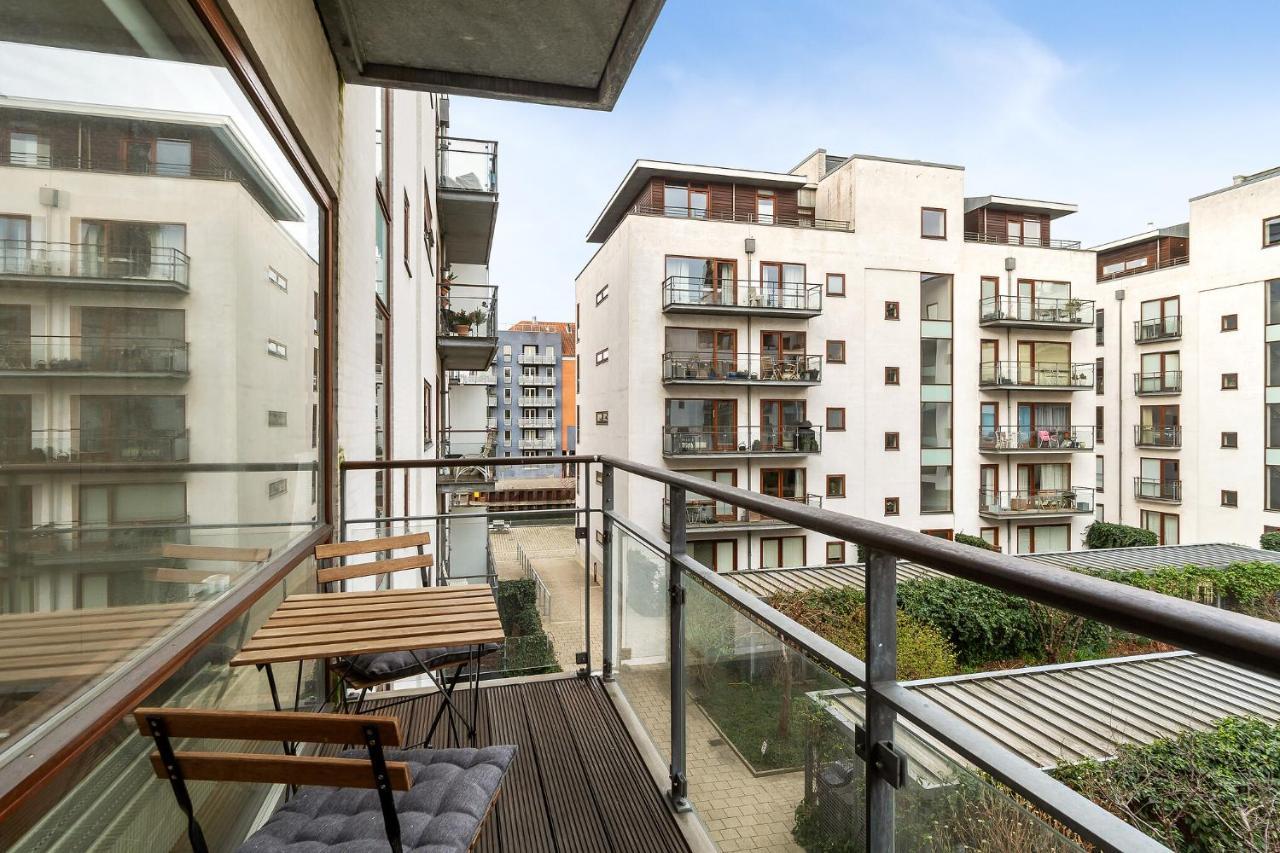 קופנהגן Scandi-Hygge 2 Bedroom Apartment In Charming Christianshavn מראה חיצוני תמונה