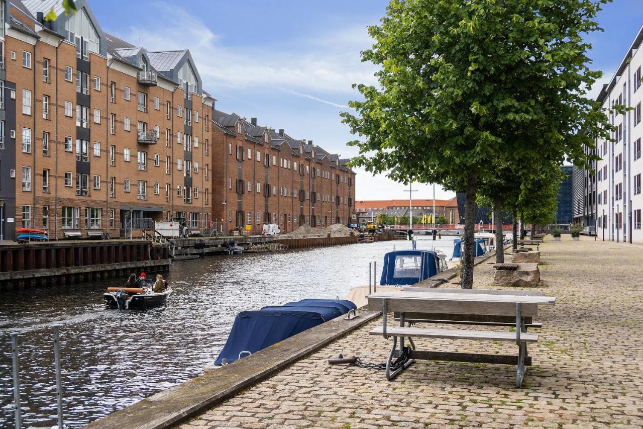 קופנהגן Scandi-Hygge 2 Bedroom Apartment In Charming Christianshavn מראה חיצוני תמונה